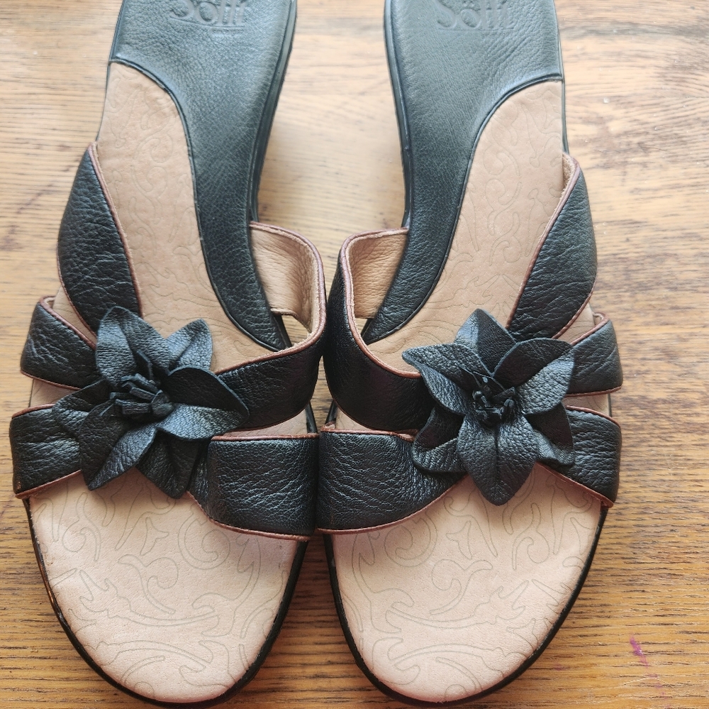 Sofft Black Leather Comfort Sandals - Size 9W